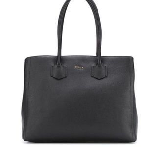 The Furla Alba tote bag